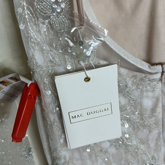Mac Duggal white long sheer sleeve embellished gown dress size 4 NWT - Picture 13 of 16